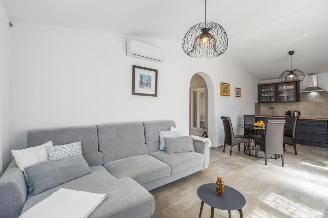Apartments Zomzi Poreč Extérieur photo