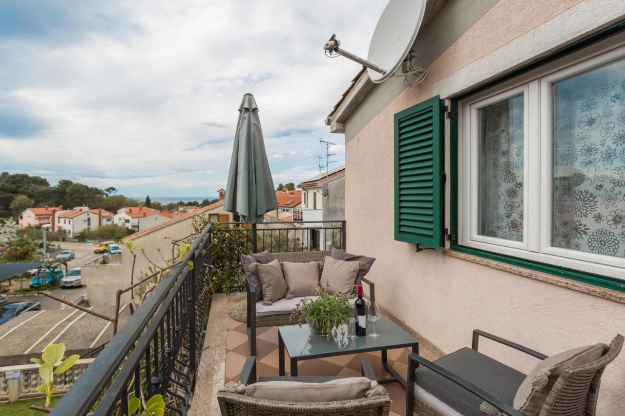 Apartments Zomzi Poreč Extérieur photo