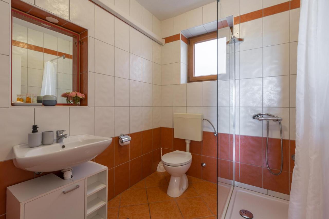 Apartments Zomzi Poreč Extérieur photo